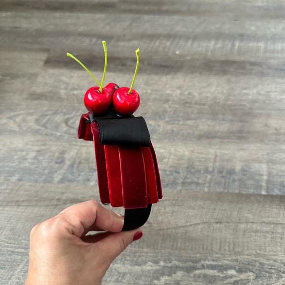 Handmade Designer Fascinator Headband Cherries Red Black Velvet Bow - Picture 12 of 15